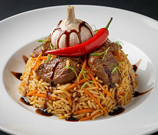 Плов с мясом бобра по-восточному