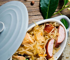 Куропатка с капустой по-боярски