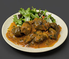 Утиные желудки в овощной подливке