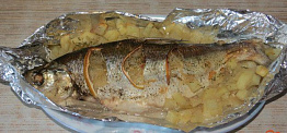 Пелядь запеченная в духовке с картофелем