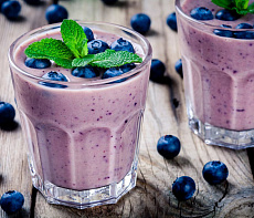 Чернично-медовый смузи