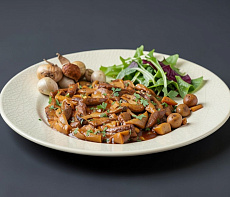 Бефстроганов с грибами