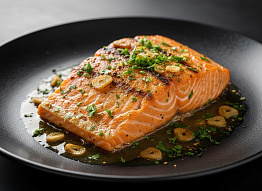 Стейки из чавычи в медово-лимонном соусе