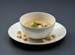 Японский суп с корбикулой и лимоном