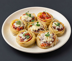 Гнезда фаршированные мясом кабана