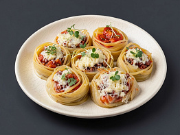 Гнезда фаршированные мясом кабана