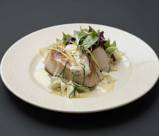 Сибас в соусе из шампанского