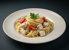 Омуль со спагетти по-сибирски