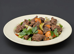 Классический рецепт приготовления тушеного окорока бобра