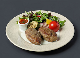 Котлеты в сметанном соусе из бобра