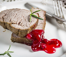 Бифштекс из мяса косули