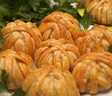 Оригинальные пирожки с мясом кабана