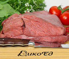 Окорок северного оленя на кости