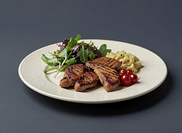 Стейки в пряном маринаде на мангале