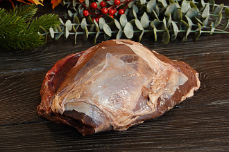 Окорок пятнистого оленя без кости