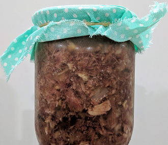 Холодец из мяса дикого кабана и косули