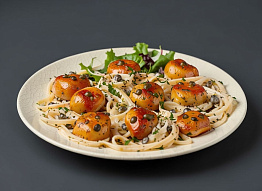 Сахалинские гребешки со спагетти