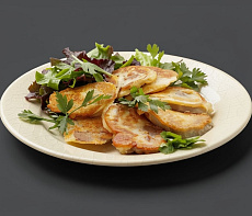 Язык оленя в сырном кляре