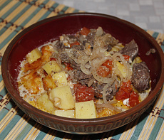 Оленина с картофелем по-европейски