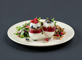 Малиново-черничный десерт