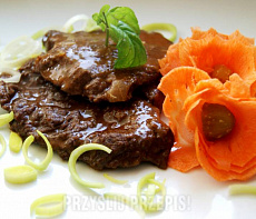 Тушёная корейка из конины