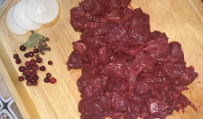 Превью Гуляш из мяса марала