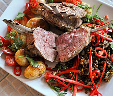 Овощной микс с мясом барсука