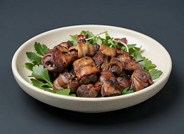 Косуля в беконе на мангале