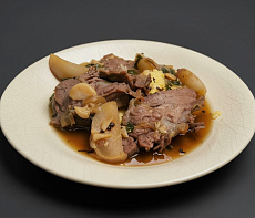 Глухарь тушёный в духовке по-киевски