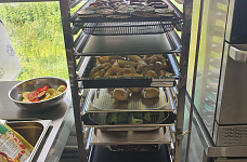 Превью Дикое мясо и птица в ресторане. Казань