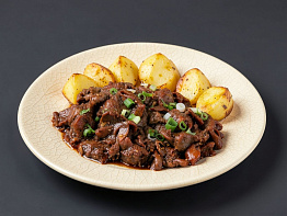 Бобр тушёный в вине