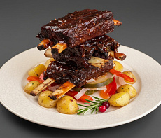 Рёбрышки кабана томлёные