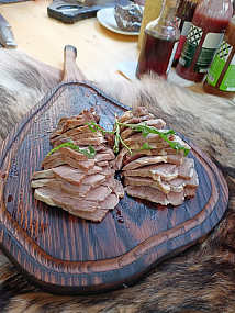 Лосятина полукопченая
