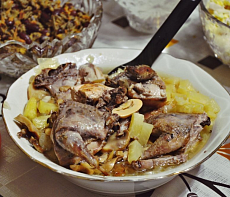 Рябчик по-буржуйски с ананасами