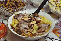 Рябчик по-буржуйски с ананасами