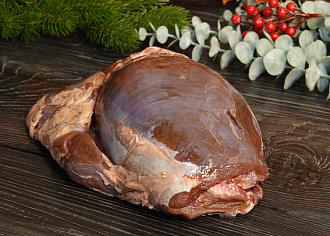 Окорок пятнистого оленя без кости