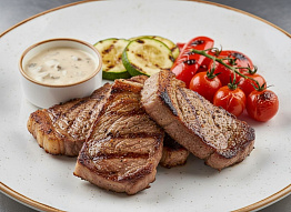 Стейки из европейского оленя