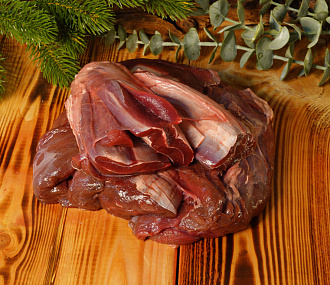 Голяшка европейского благородного оленя бескостная