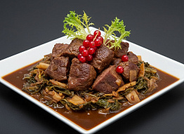 Лопатка лося с савойской капустой